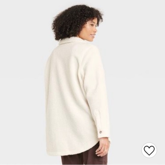 Universal thread shacket - Picture 2 of 3